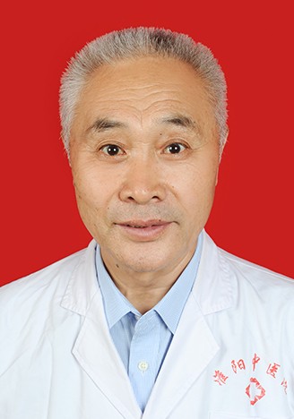閆勤歷